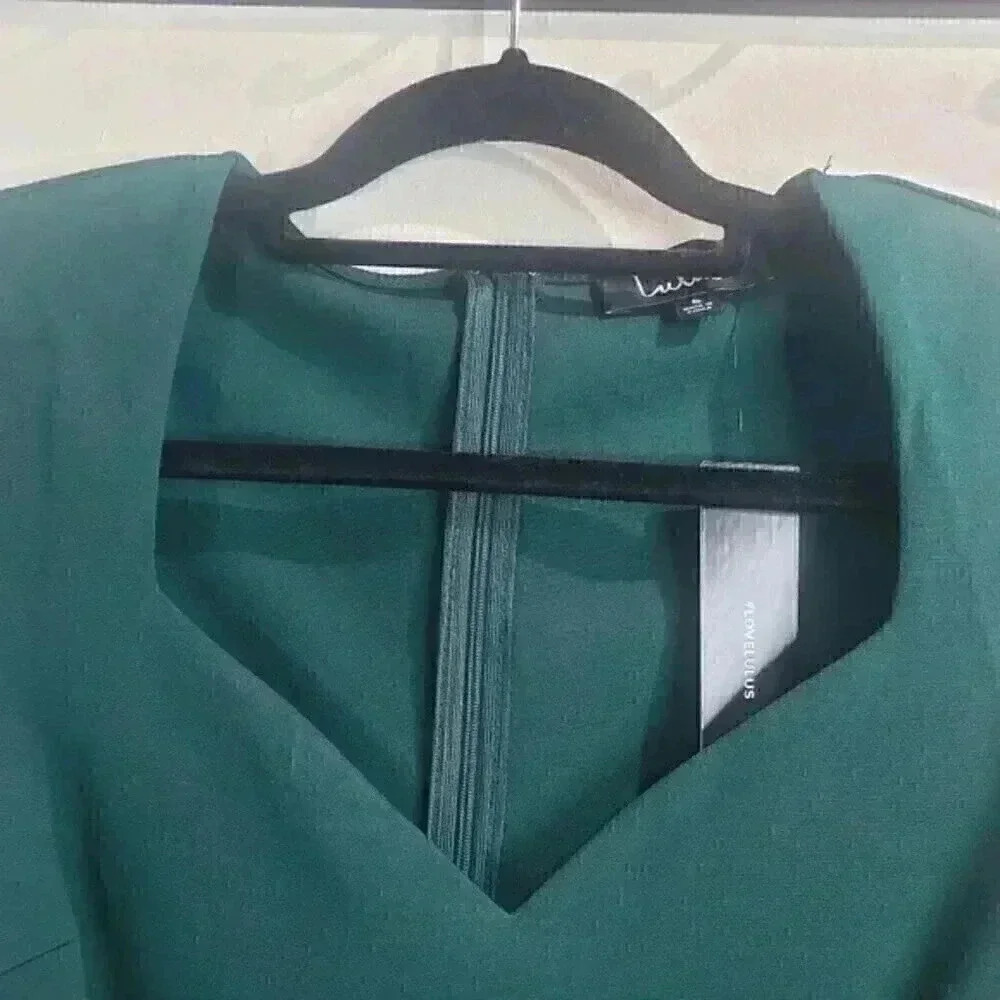 NWT Lulu's Desires of the Heart Emerald Green Long Sleeve Skater Dress small - Picture 8 of 12